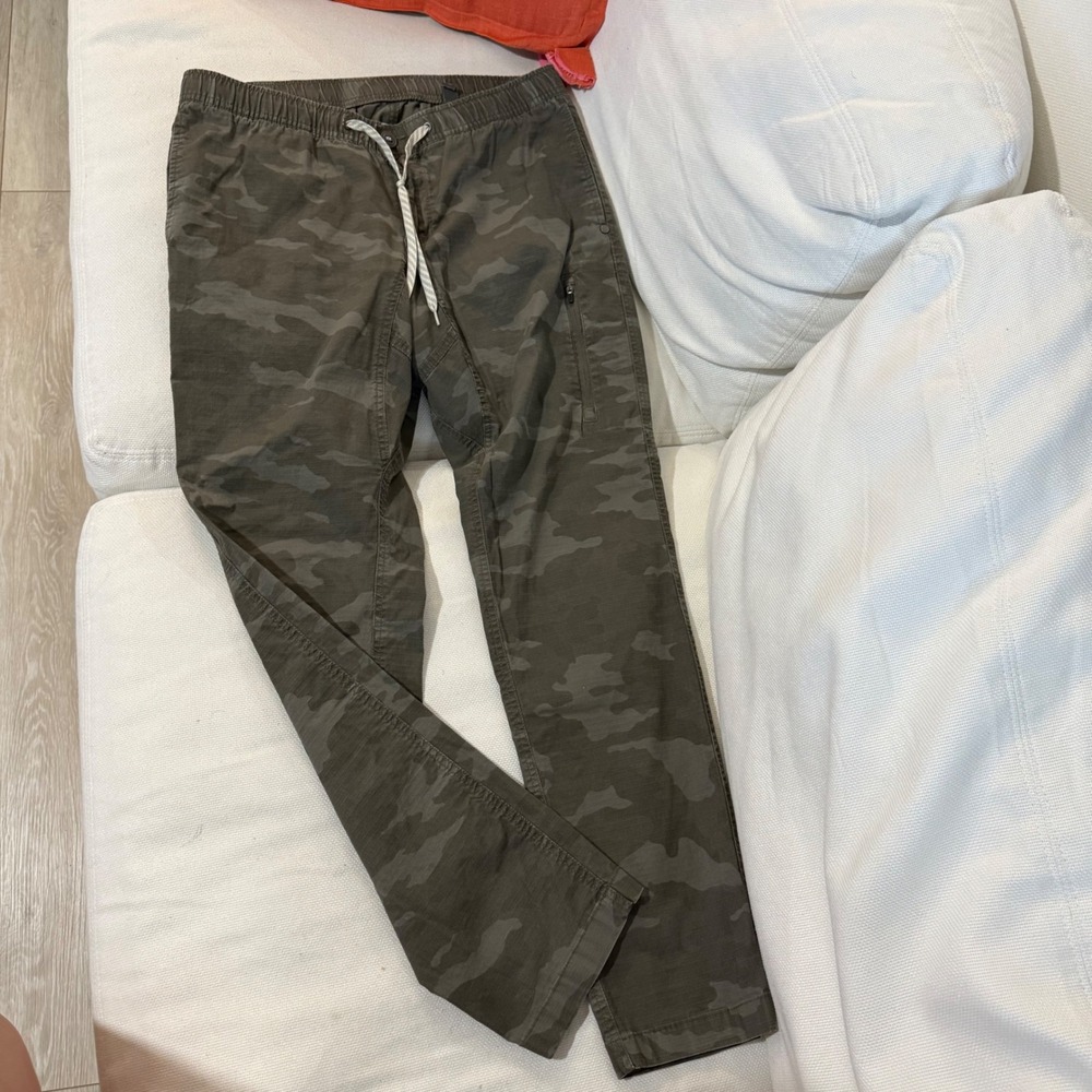 Vuori Men's Camo Ripstop Climber Pants Bottoms Drawstring Elasric Waist Zippe z0 - Picture 8 of 9